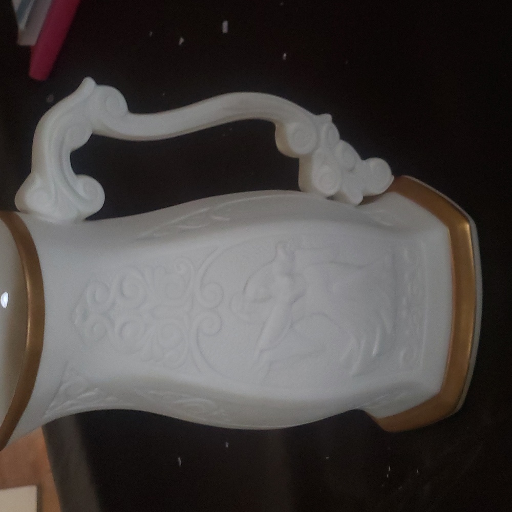 Lenox Romeo And Juliet Vase. #2373